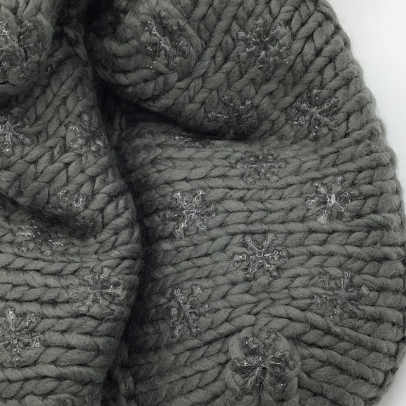 Faux Fur Knit Slipper Booties - Picture 5 of 6